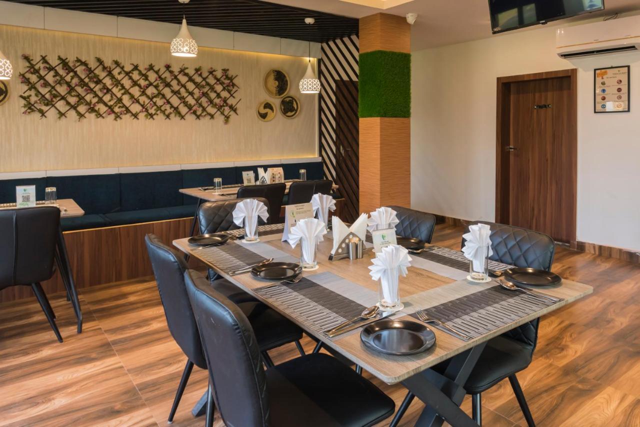 Tusker Tea County Hotel Chalsa Bagian luar foto