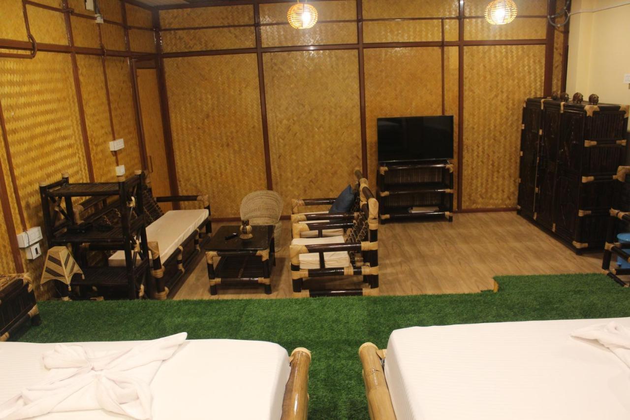 Tusker Tea County Hotel Chalsa Bagian luar foto